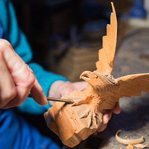 Scultore in legno